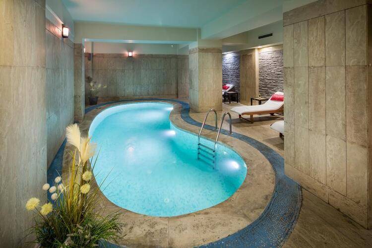 Orka Royal Hotel