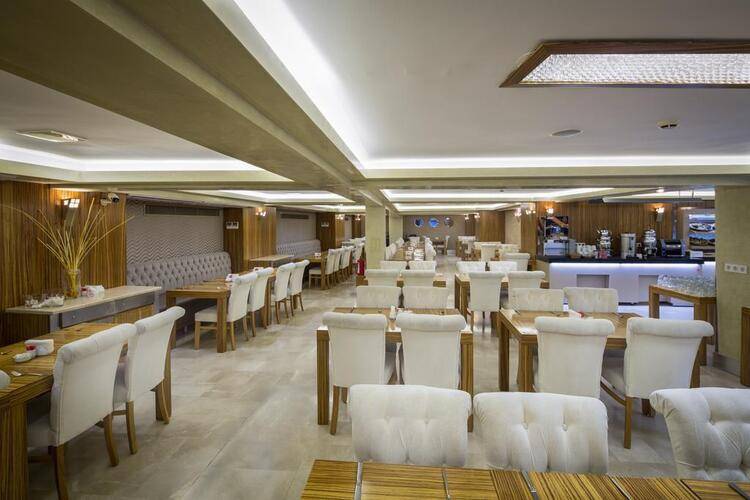 Orka Royal Hotel