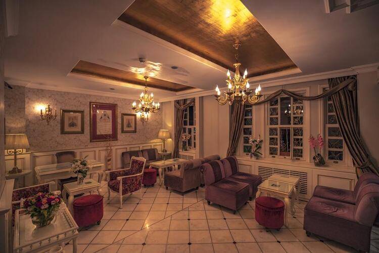 Avicenna Hotel