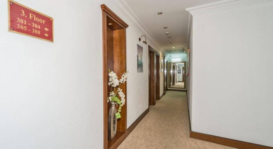 Antis Hotel