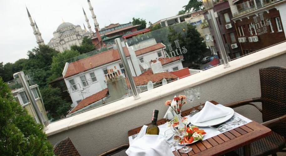 Antis Hotel