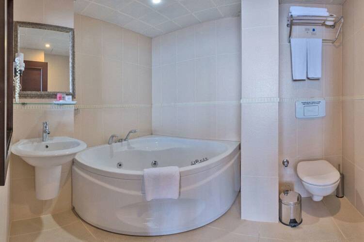 Antis Hotel