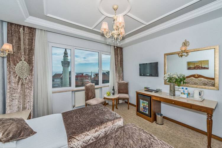 Antis Hotel