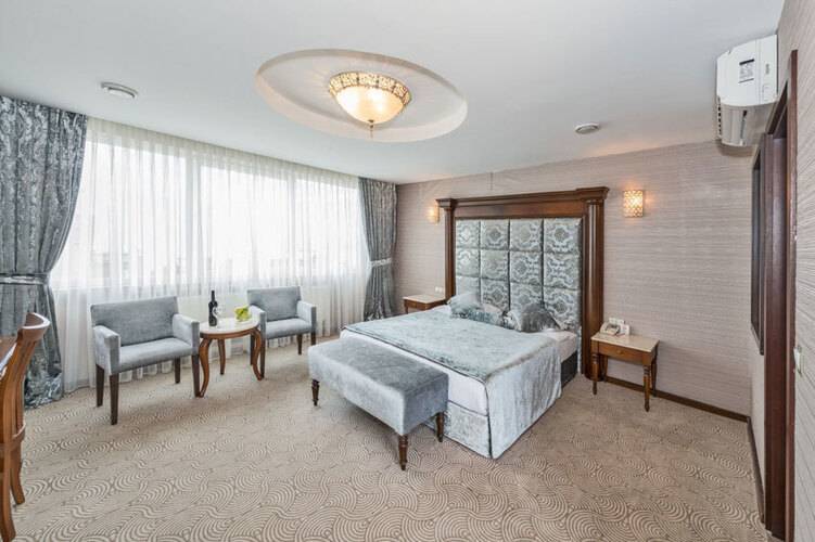 Antis Hotel