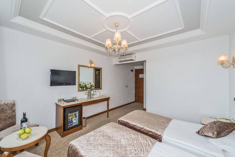 Antis Hotel