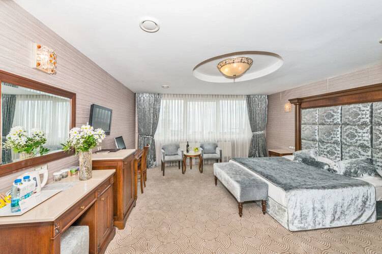 Antis Hotel