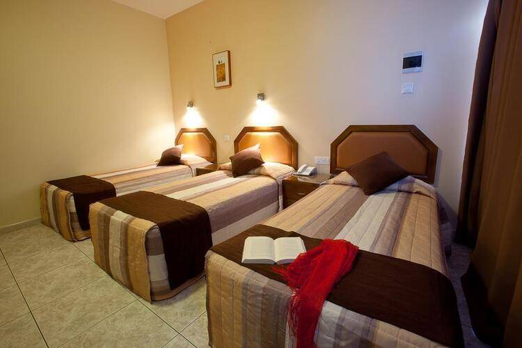 Pyramos Hotel