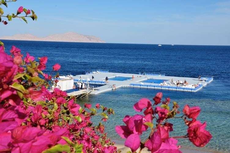 Domina Coral Bay Sultan Beach