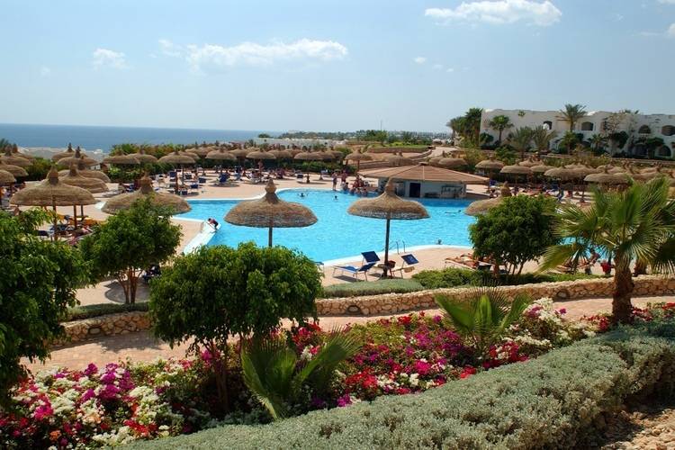 Domina Coral Bay Sultan Beach