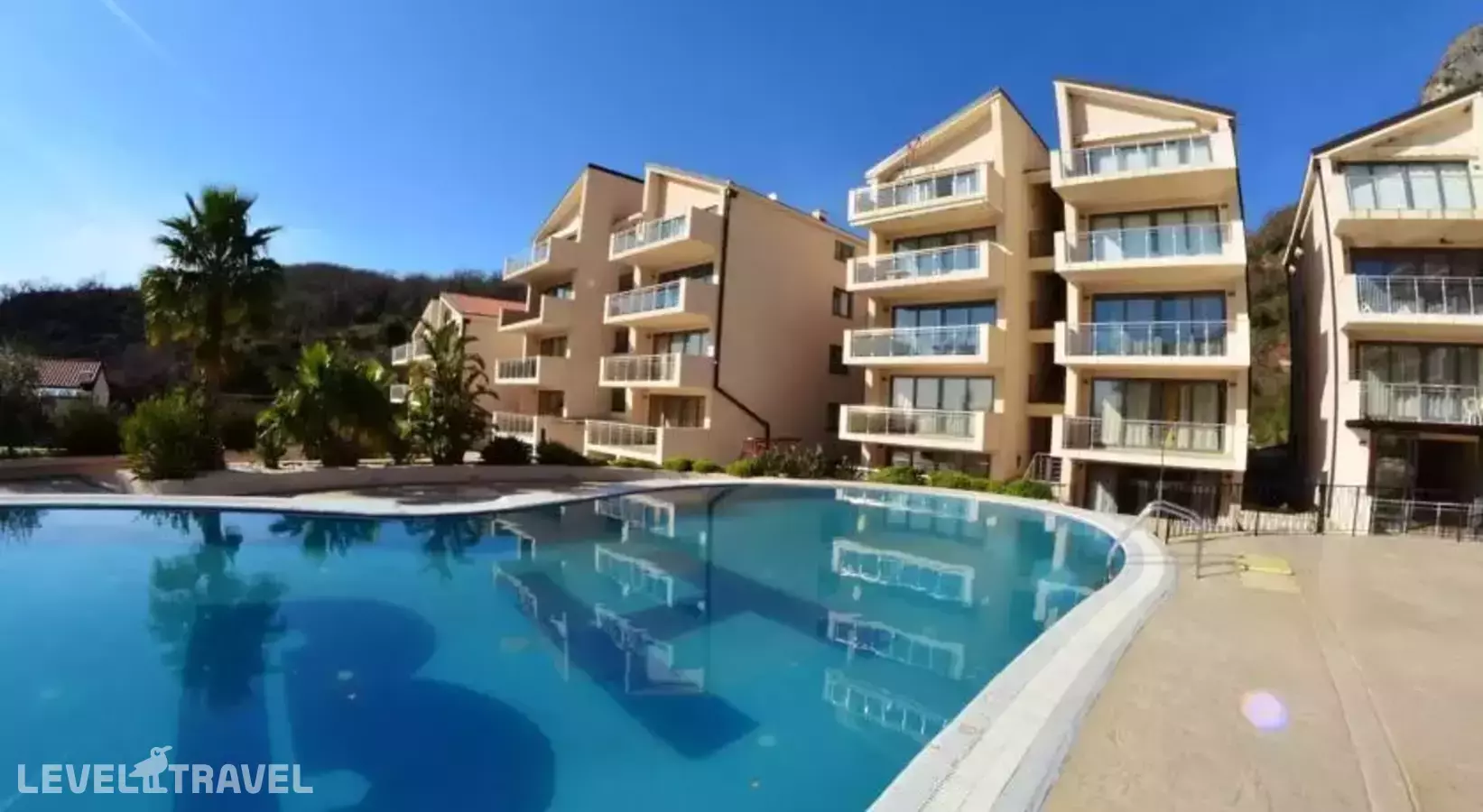 Blue Horizon Apartments