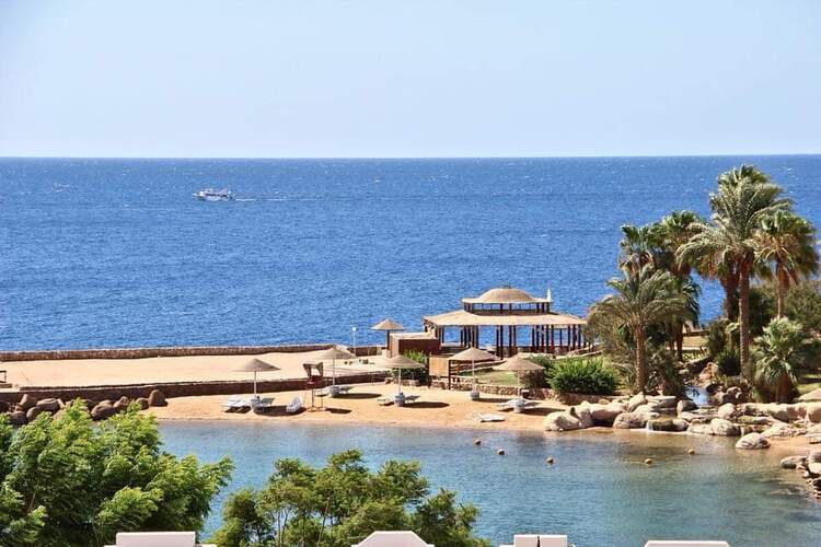 Domina Coral Bay Prestige Pool