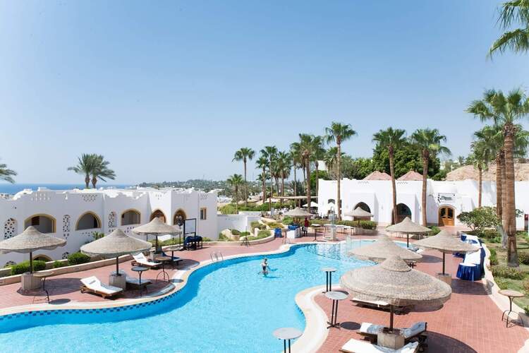 Domina Coral Bay Prestige Pool