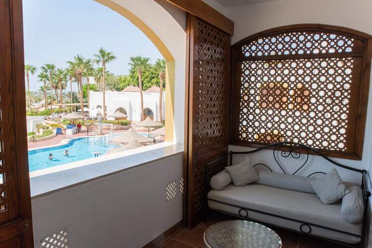 Domina Coral Bay Prestige Pool