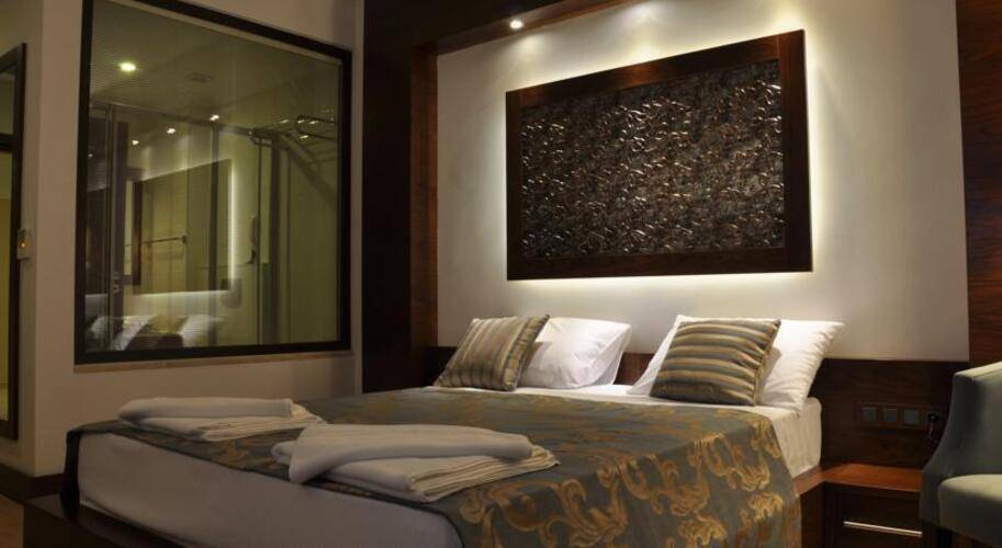 Turiya Hotel & Spa