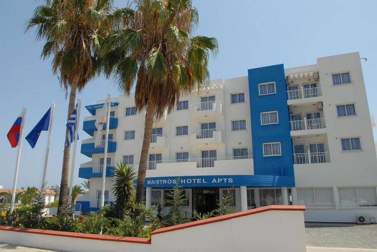 Maistros Hotel Apts