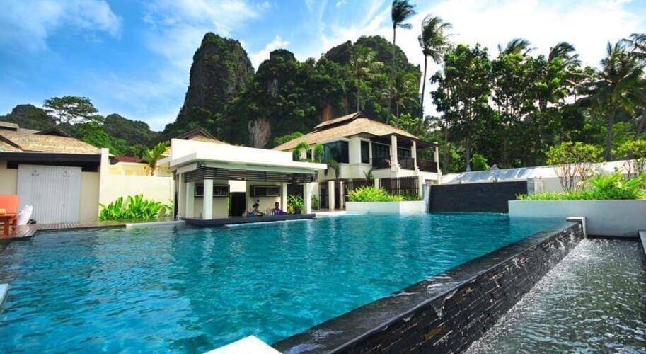 Bhu Nga Thani Resort & Spa