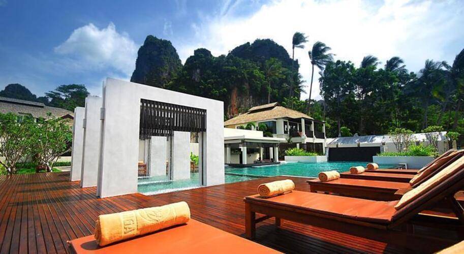 Bhu Nga Thani Resort & Spa