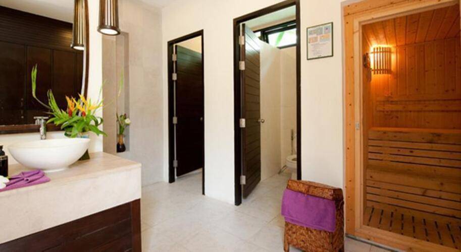 Bhu Nga Thani Resort & Spa