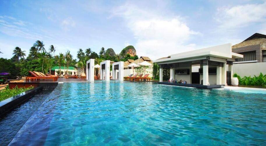 Bhu Nga Thani Resort & Spa