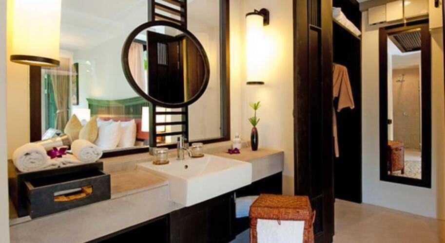 Bhu Nga Thani Resort & Spa