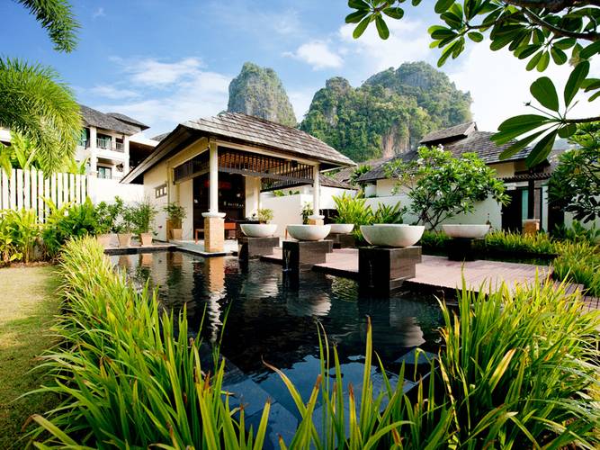 Bhu Nga Thani Resort & Spa