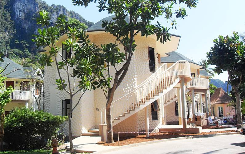 Golden Beach Resort