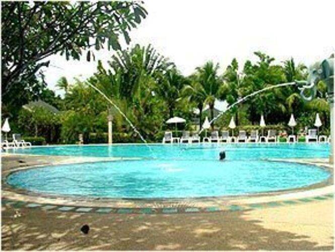 Golden Beach Resort