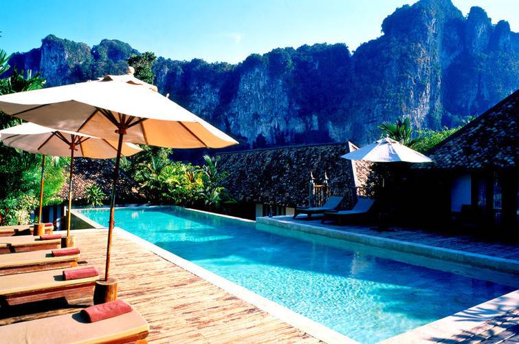 The Cliff Aonang Resort