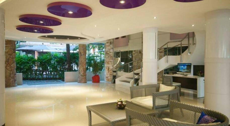 The L Resort
