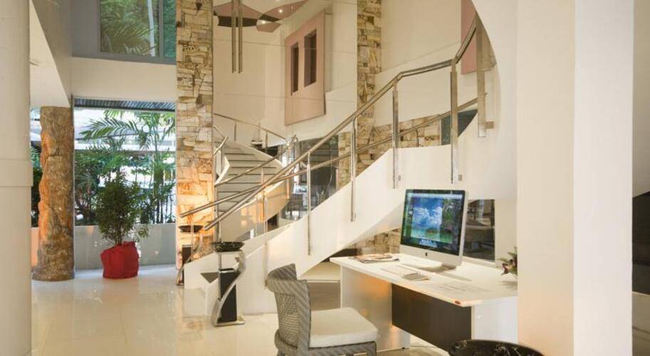 The L Resort