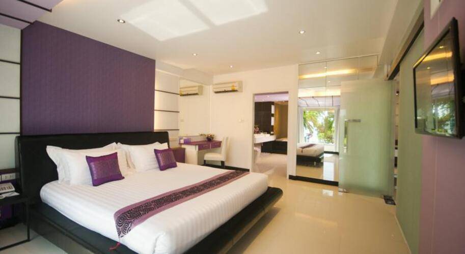 The L Resort