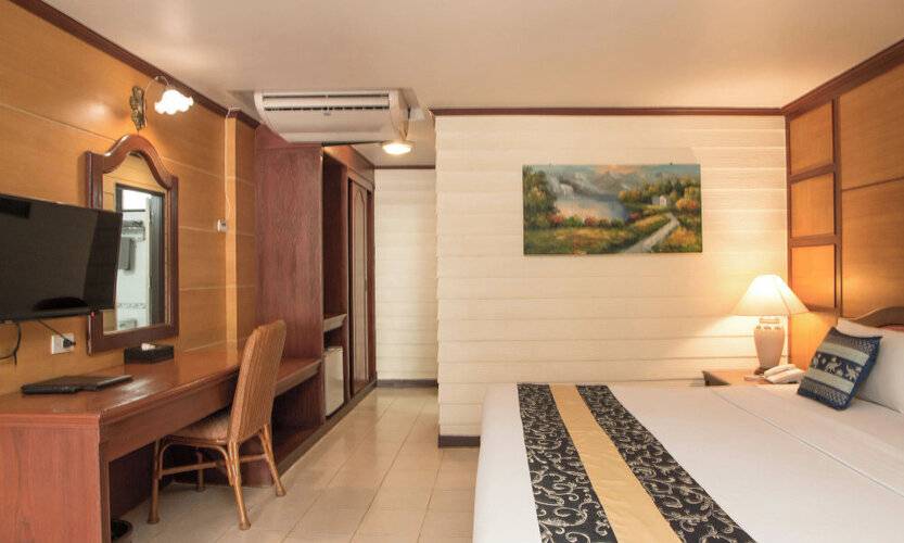 Sabai Lodge Hotel