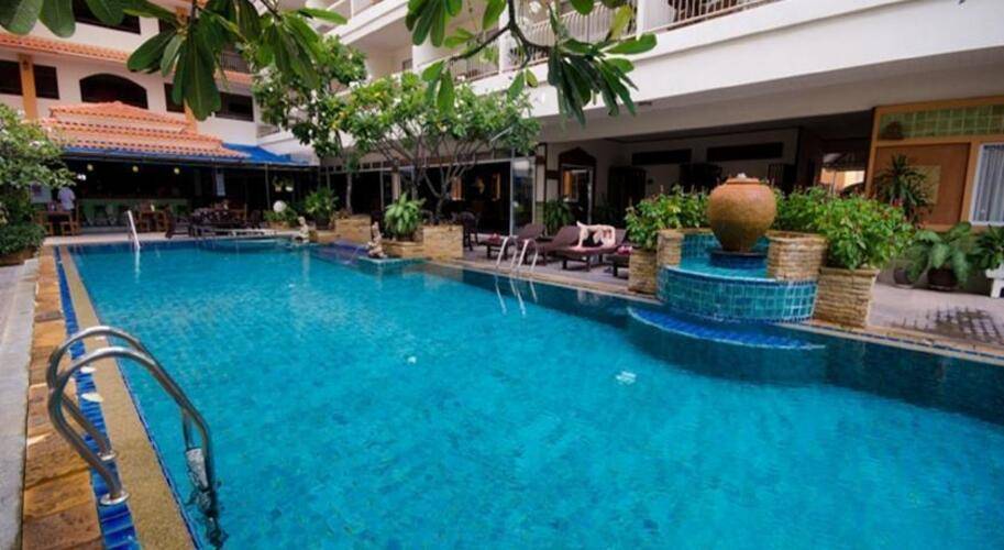 Sabai Wing Hotel