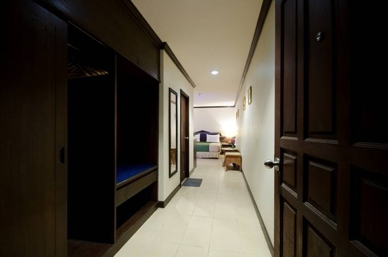 Sabai Wing Hotel