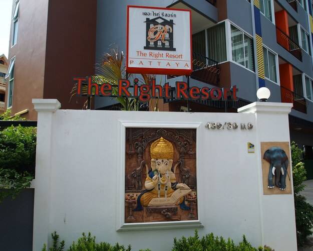 The Right Resort