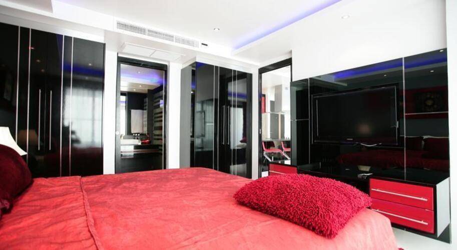Absolute Bangla Suites Hotel