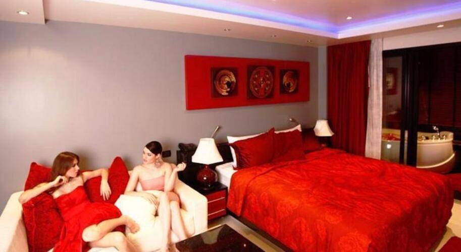 Absolute Bangla Suites Hotel