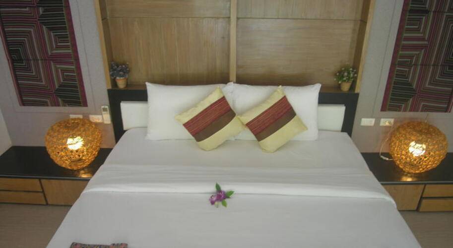 Bangtao Beach Chalet Resort