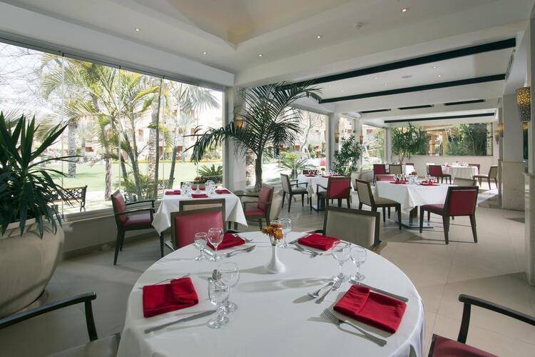 Swiss Inn Pyramids Golf