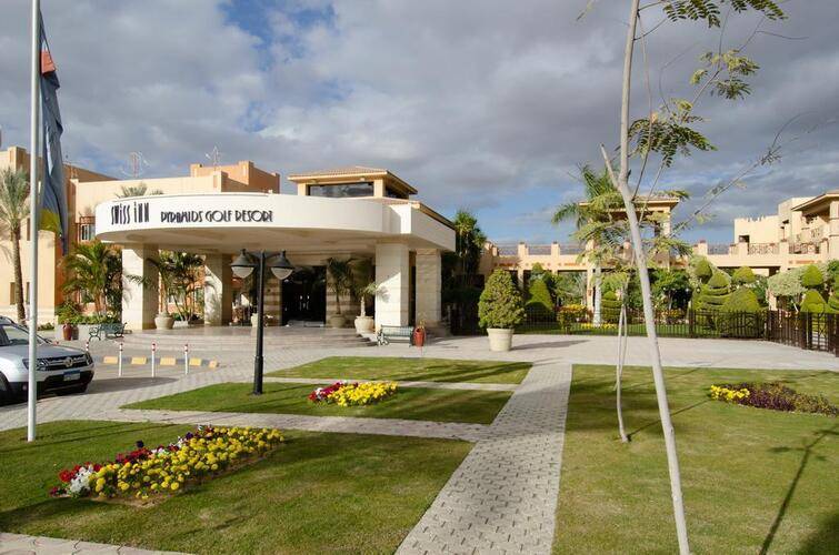 Swiss Inn Pyramids Golf