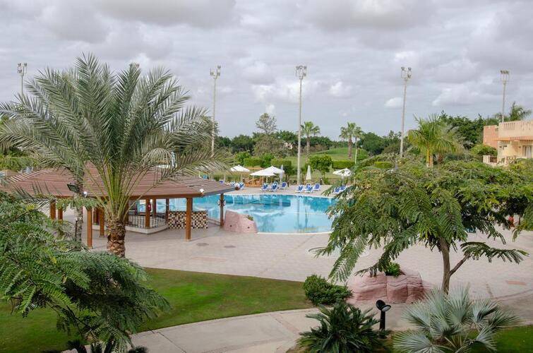 Swiss Inn Pyramids Golf