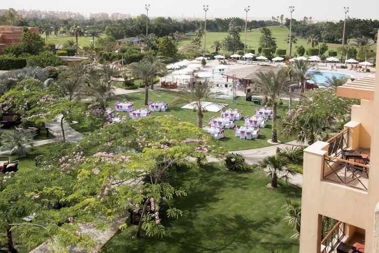 Swiss Inn Pyramids Golf