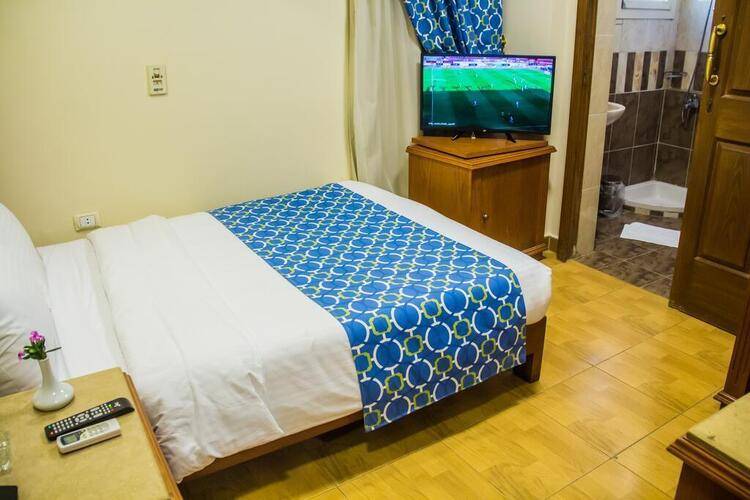 Tiba Pyramids Hotel