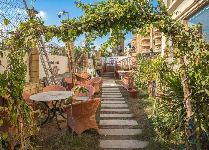 Tiba Pyramids Hotel