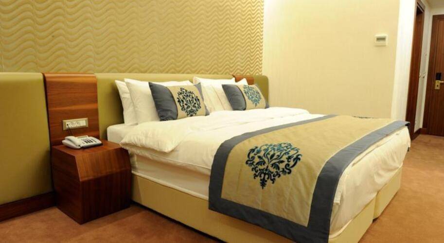 Ramada Hotel & Suites Istanbul Atakoy