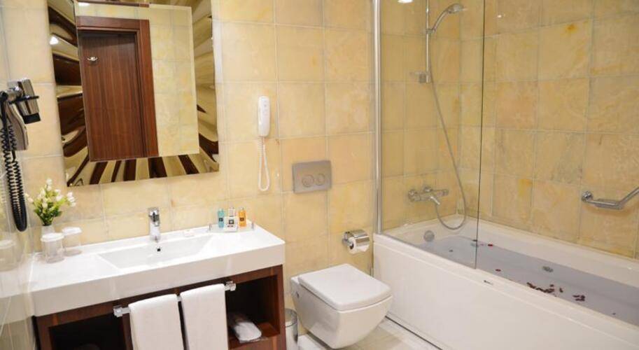 Ramada Hotel & Suites Istanbul Atakoy