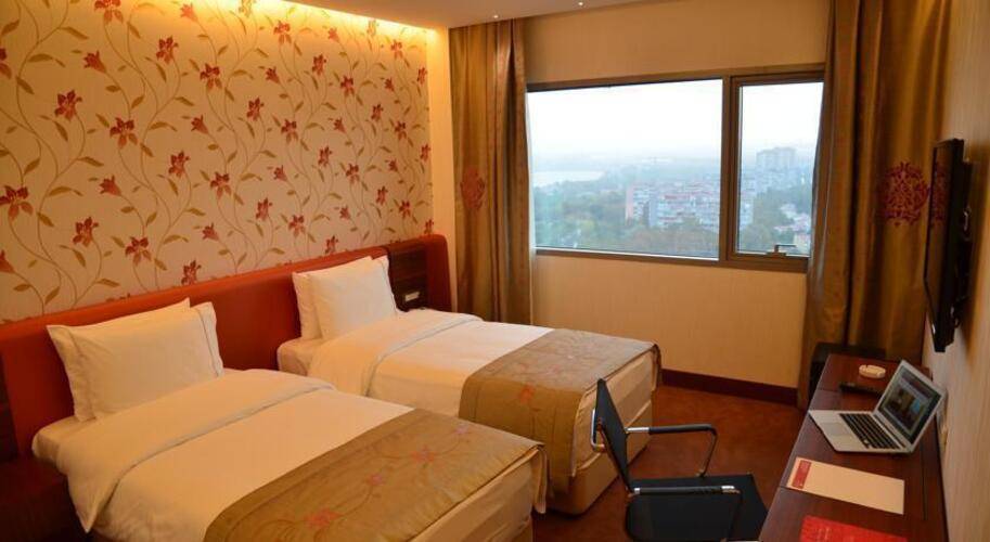 Ramada Hotel & Suites Istanbul Atakoy