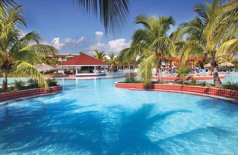 Memories Paraiso Beach Resort
