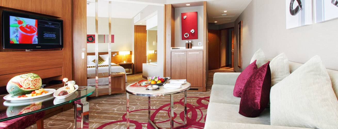 Centara Grand At Central Plaza Ladprao Bangkok