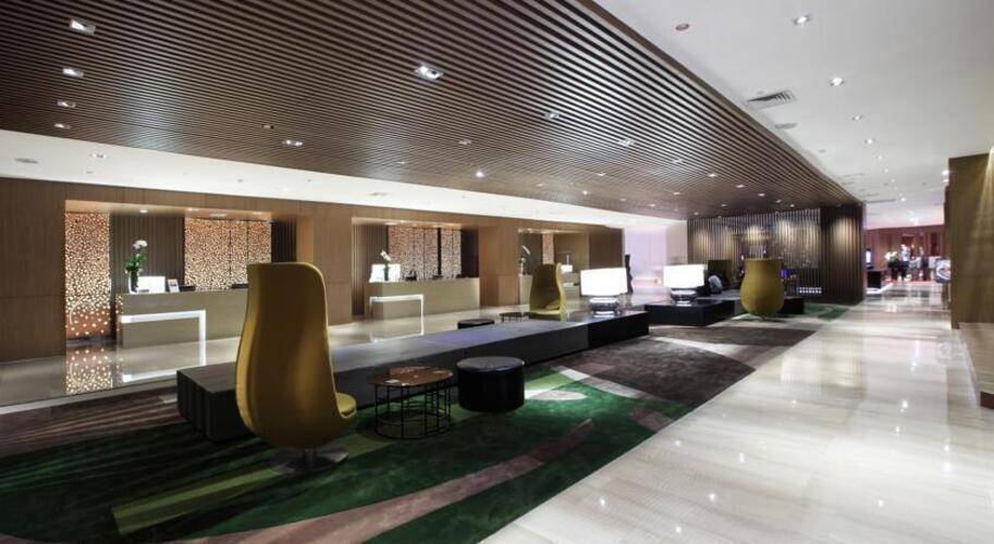 Centara Grand At Central Plaza Ladprao Bangkok